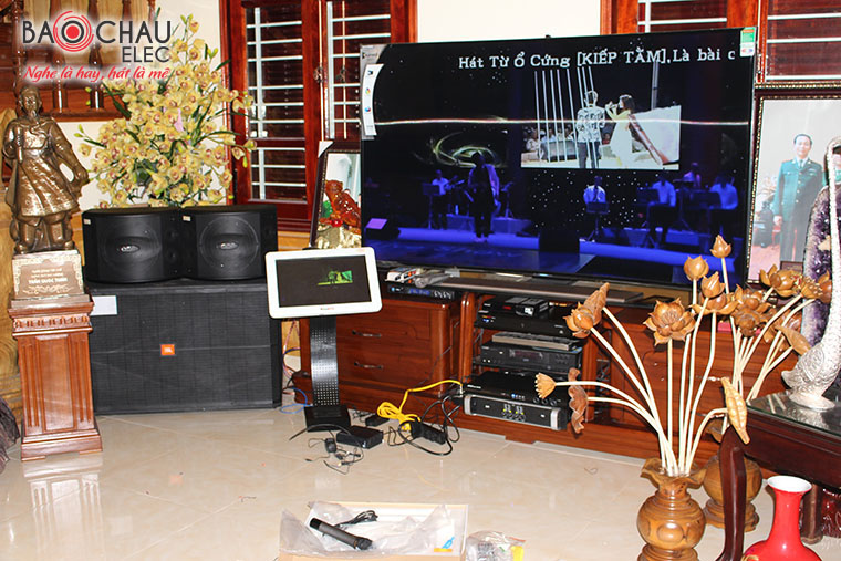 Bảo Châu lắp đặt bộ dàn karaoke cao cấp cho biệt thự tại Tuyên Quang Bảo Châu lắp đặt bộ dàn karaoke cao cấp cho biệt thự tại Tuyên Quang