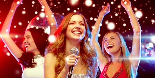 Cách hát karaoke hay như ca sỹ mình thần tượng Cách hát karaoke hay như ca sỹ mình thần tượng